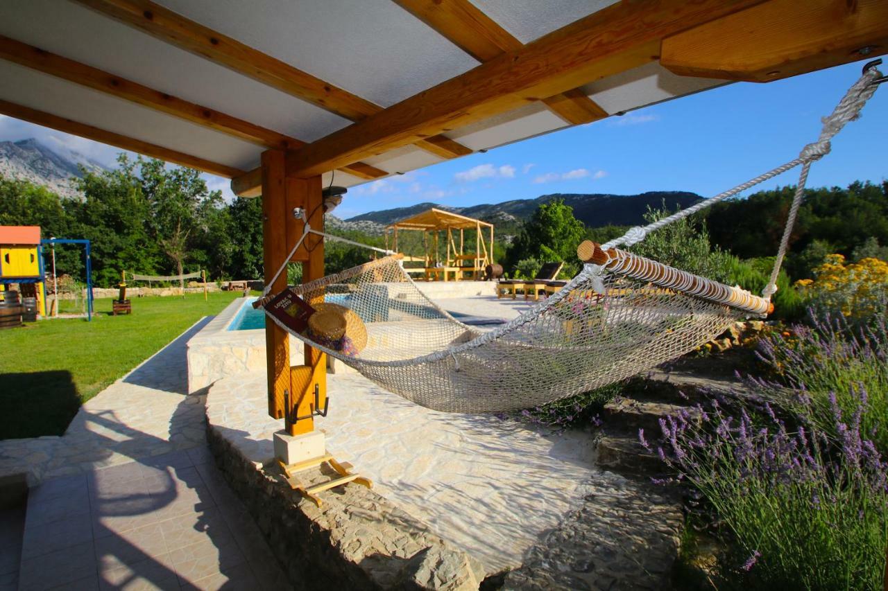 Oak House Villa Zadvarje Exterior photo
